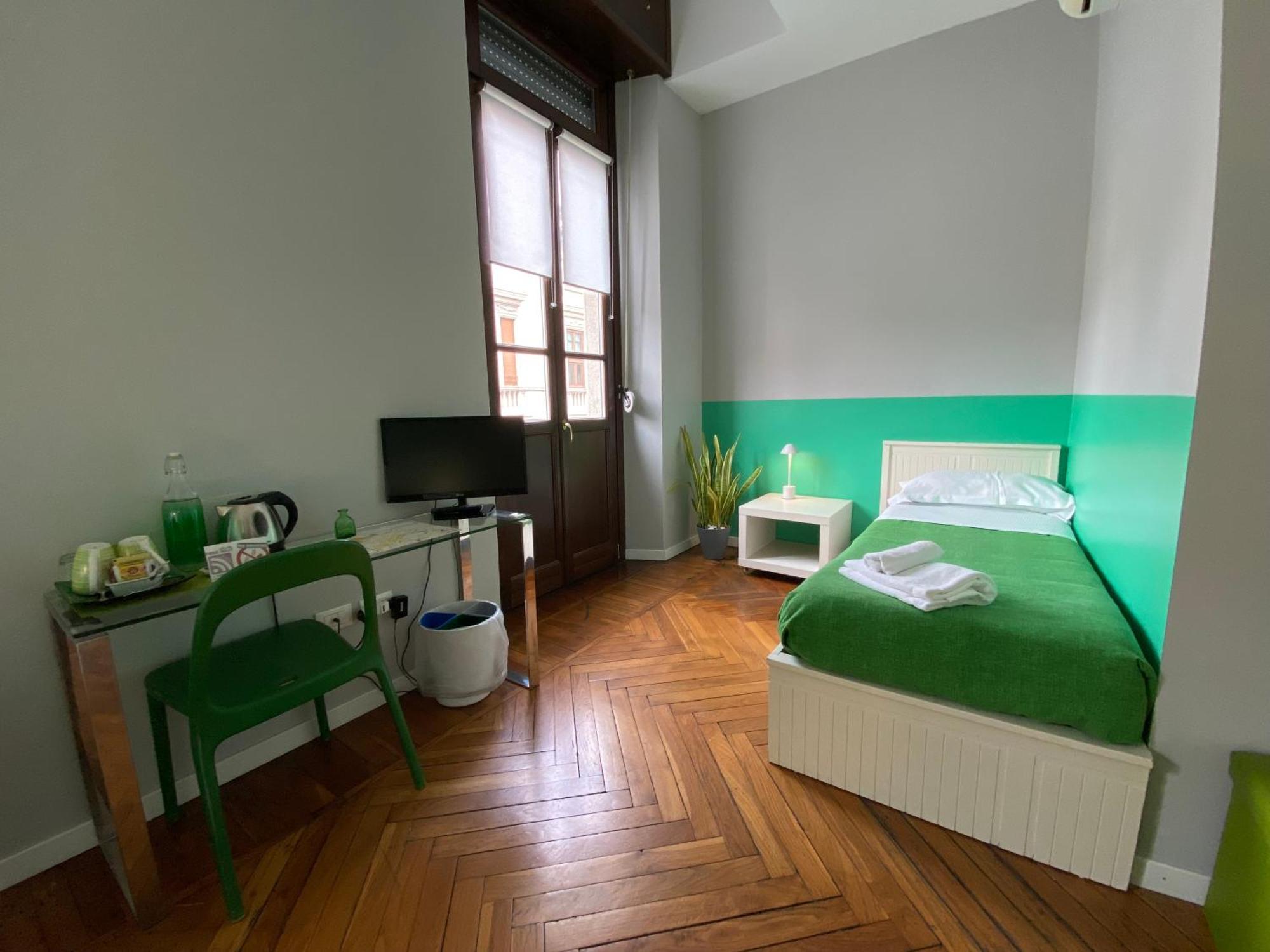 Gio'El Happiness Guest House Бергамо Экстерьер фото