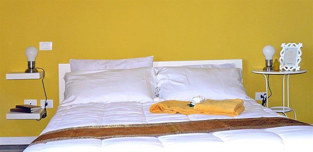 Gio'El Happiness Guest House Бергамо Экстерьер фото